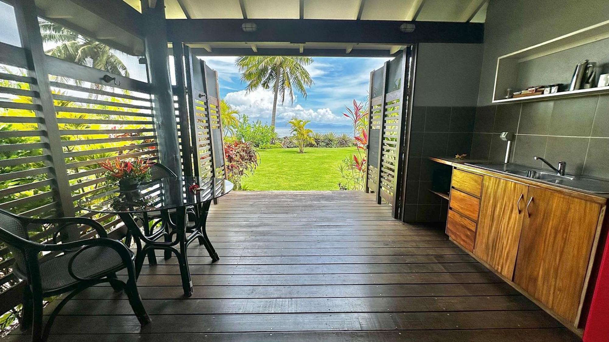 Aroha Taveuni Beachfront Bures Waiyevo Esterno foto